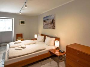 Apartment Seeschloss Binz Apartment 4 nur 2 Minuten zum Strand by Interhome