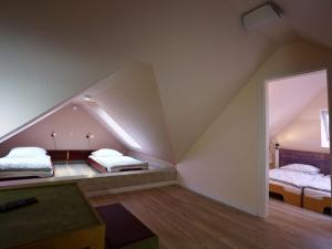 Apartment Seewind am Schweriner See by Interhome