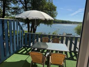 Apartment Charmante Ferienwohnung in Neukloster mit Terrasse by Interhome