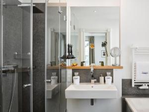 Apartment Strandnahe Ferienwohnung Meerselig mit Balkon by Interhome