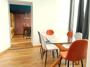 Appartement chaleureux et spacieux centre ville avec parking