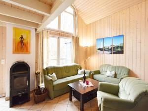 Holiday Home Ostseeblick mit Whirlpool und Kamin by Interhome