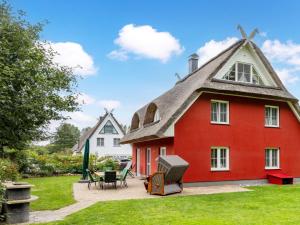 Holiday Home Hideaway by Interhome