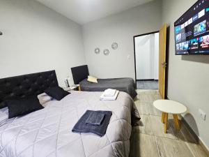 Casa Valle Viejo con Cochera Cubierta Gratis