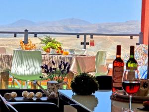 Holiday Home in Castillo Caleta De Fuste mit Großer Terrasse und Panoramablick by Interhome