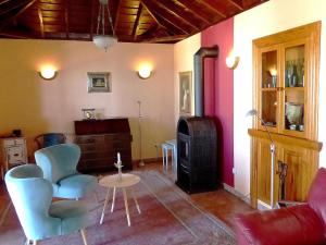 Holiday Home Anspruchsvolle Ferienvilla mit Panoramablick by Interhome