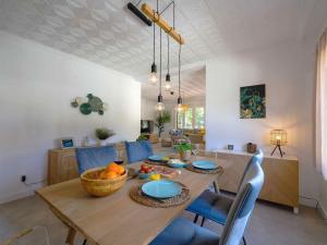 Holiday Home mit Privatpool für 5 Personen - 1 Kind ca- 210 m² in Cala Pi- Balearen - M by Interhome