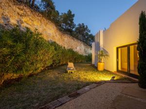 Holiday Home in Es Cubells mit Privatem Pool by Interhome