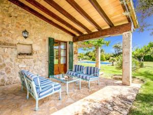 Holiday Home Ferienvilla Roig by Interhome