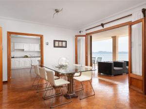 Holiday Home Verträumte Villa mit privatem Pool und Liegewiese by Interhome