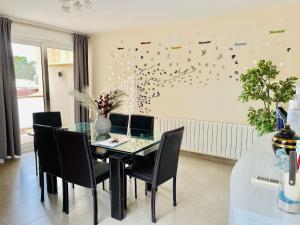 Holiday Home in Cala Ferrera mit Großer Terrasse by Interhome