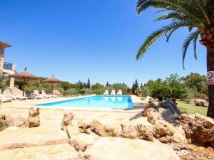 Holiday Home Prächtiges Landhaus mit spektakulärer Aussicht by Interhome