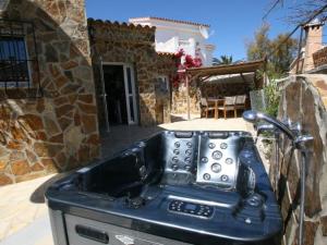 Holiday Home in Dénia mit Privatem Whirlpool by Interhome