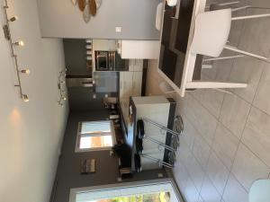 Apartment Wohnung mit Meerblick by Interhome