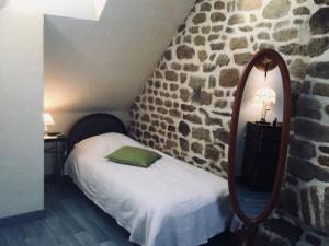 Holiday Home Gemütliches Haus in der Bucht von Mont-Saint-Michel by Interhome