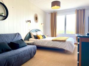 Apartment APPARTEMENT GRAND BALCON FACE MER WIFI GRATUIT by Interhome