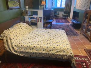 Apartment Historisches Gourdon by Interhome