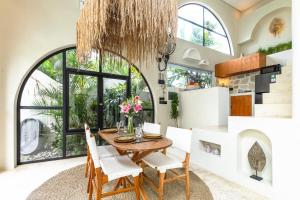 Casa Toledo Lux Designed 1 Bedroom Seminyak - Kerobokan