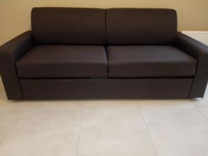 Apartment Privathof Barbecue Stadtzentrum Voltaire by Interhome