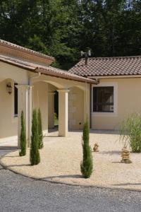 Holiday Home Villa DUXCAAR Beaum- by Interhome