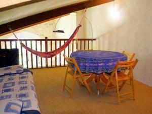 Apartment Maisonettewohnung mit Terrasse und Ausblick by Interhome