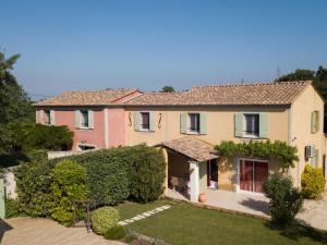 Holiday Home Die Gîtes de Bel-Air im Luberon in der Provence by Interhome