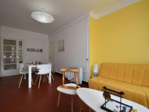 Apartment Le Gambetta by Interhome