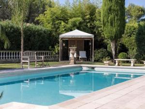 Holiday Home Villa mit privatem Pool und Fitnessraum by Interhome