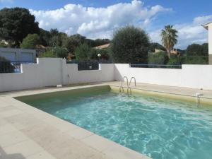 Apartment Résidence Amanda by Interhome