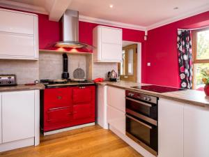 Holiday Home Schönes viktorianische Villa in Blairgowrie by Interhome