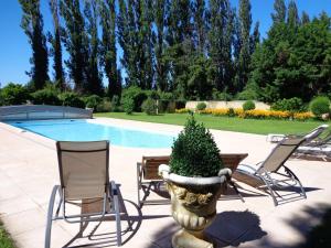 Apartment Klimatisierte Wohnung mit 2 Schlafzimmern und Pool by Interhome
