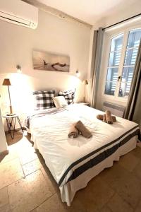 Apartment Originelle Maisonettewohnung im historischen Zentrum by Interhome