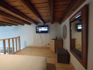 Holiday Home Großvaters Haus - ein 150 Jahre altes Steinhaus by Interhome