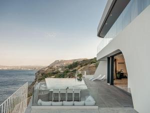 Holiday Home Meltemi Villa Kreta by Interhome