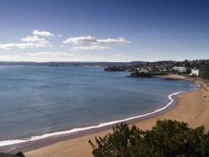 Apartment Appartement mit Meerblick in Torquay by Interhome