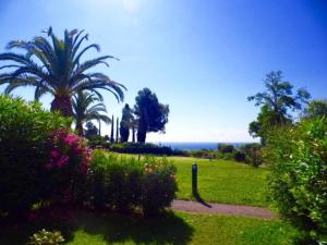 Apartment Cap Esterel Prestige by Interhome