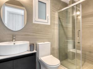 Apartment Luxuriöse Wohnung mit Meerblick Stoa Serenity by Interhome