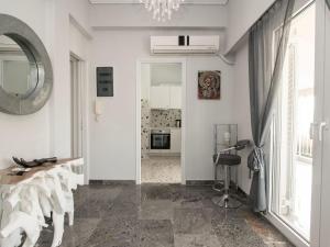 Apartment Athen von unserem Haus aus- wenige Schritte von der Akropolis entfernt by Interhome
