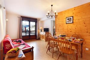 Appart'hotels Residence Nemea Les Chalets Des Evettes : photos des chambres