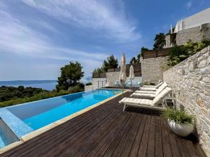 Holiday Home Villen mit privaten Pools und Meerblick Skiathos by Interhome