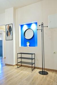 Holiday Home Royal Blue Central House by Checkin by Interhome