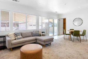 Family Oasis Near Disneyland & Knotts