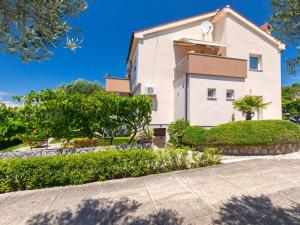 Apartment ferienhaus apartman cesarek A1 by Interhome