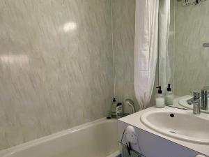 Studio 4 pers à Vallandry, terrasse et ski aux pieds - FR-1-411-1023