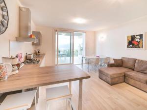 Apartment Flacher Sonnenaufgang by Interhome