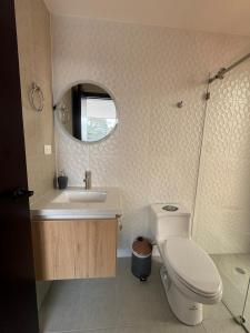 Amplio y acogedor departamento en el edificio torres de Almería