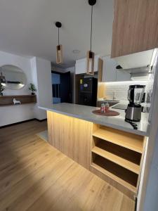 Amplio y acogedor departamento en el edificio torres de Almería