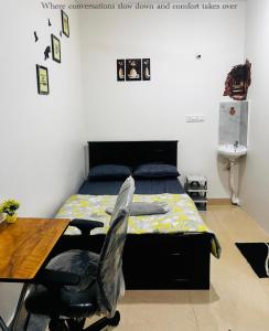 Cozy-fully furnished-parkview 1RK in BEML layout for monthly stay