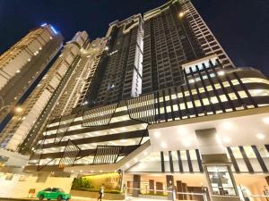 Twin Tower Residence by RR JBcity