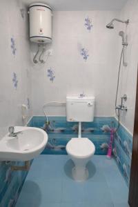 VT Service Apartment Thoraipakkam